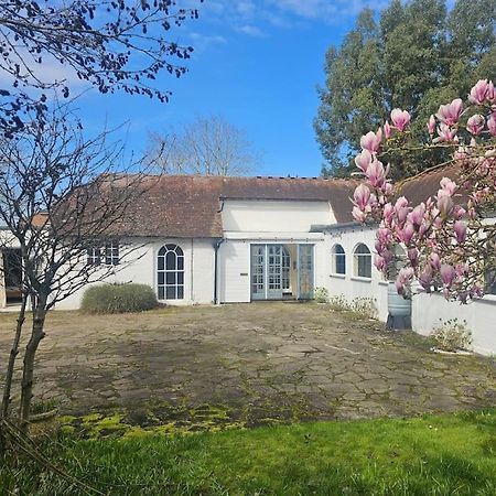 English Farmhouse Cottage 길드포드 외부 사진