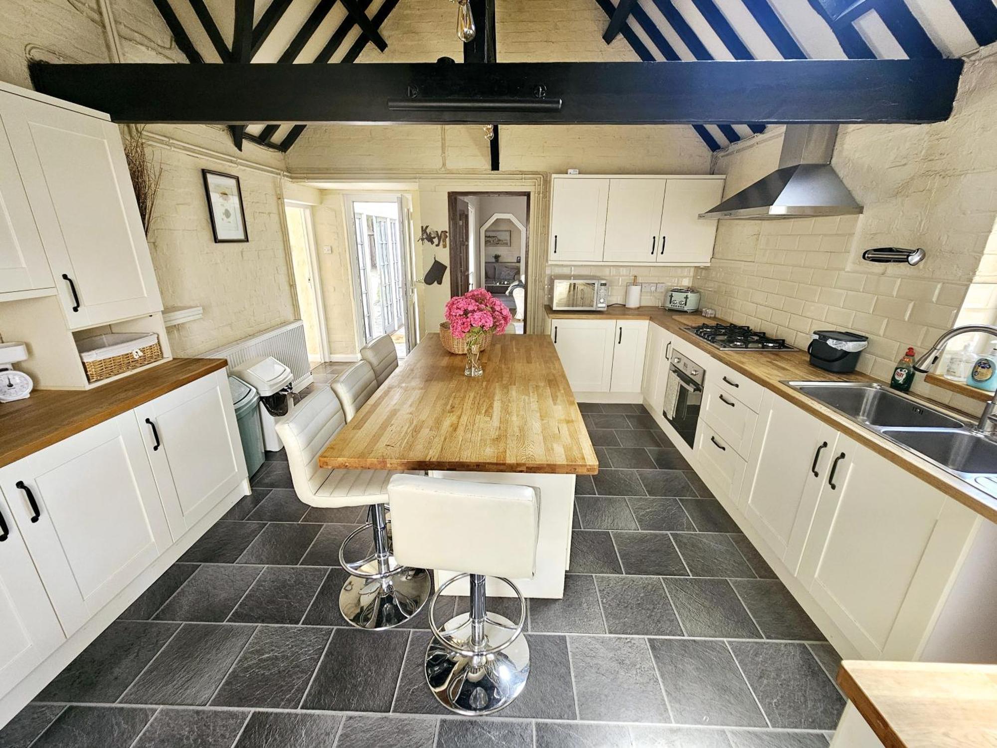 English Farmhouse Cottage 길드포드 외부 사진