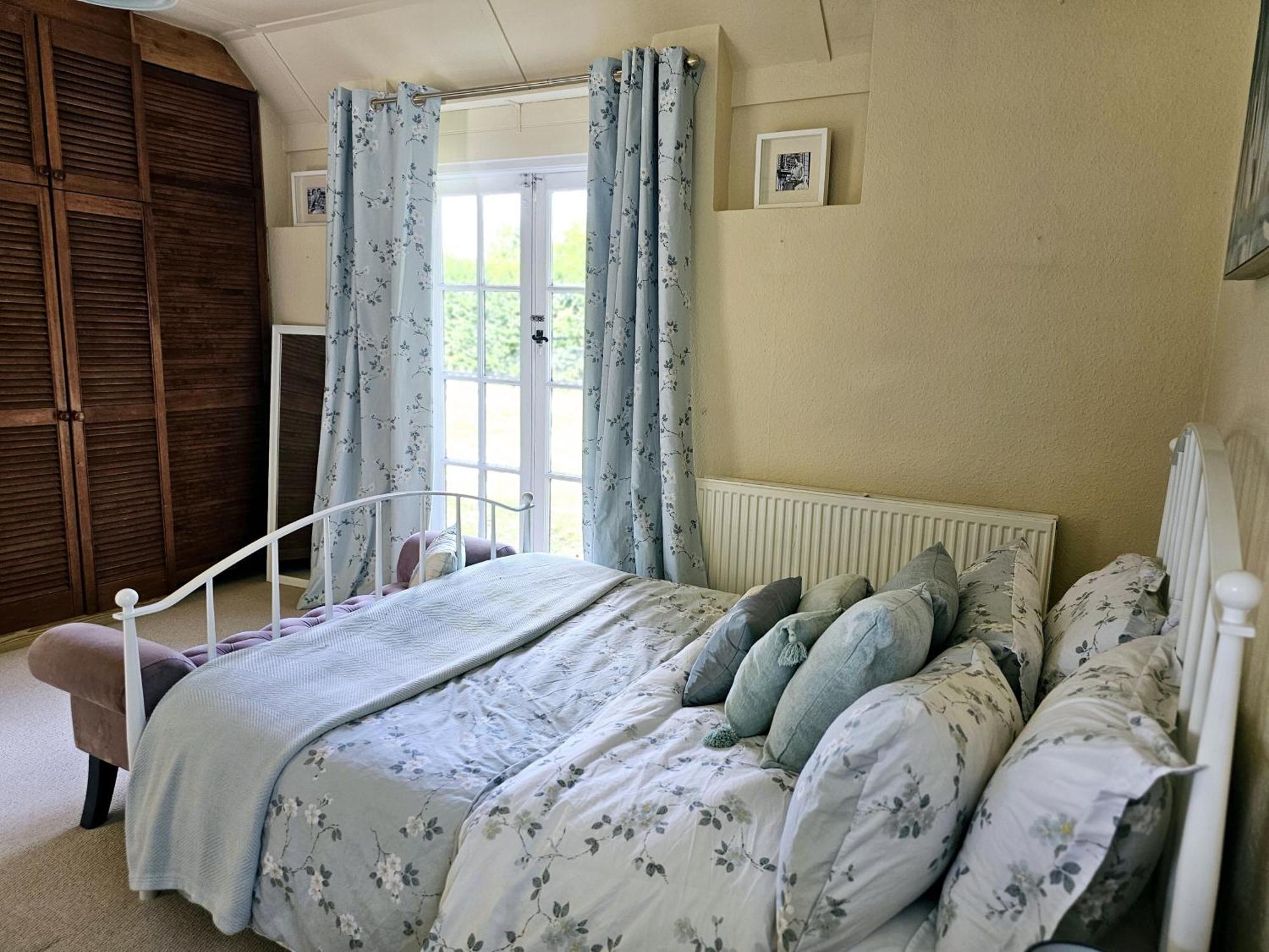 English Farmhouse Cottage 길드포드 외부 사진